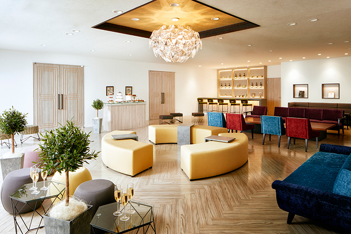 GENNU LOUNGE